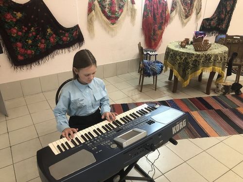 «Золото прожитых лет…»